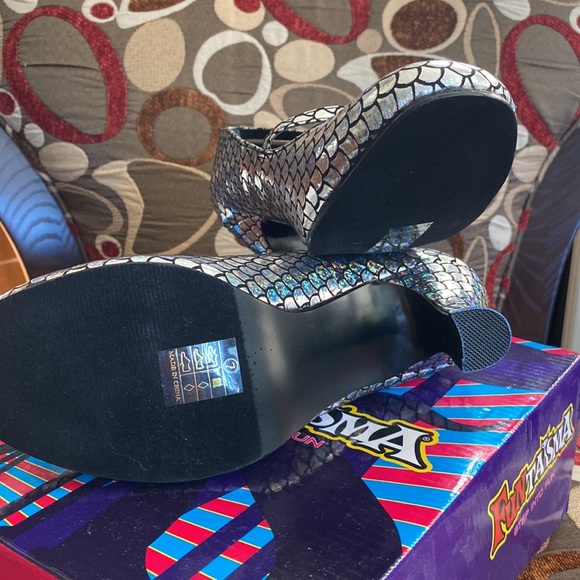 Brand new MERMAID SHOES - Picture 4 of 9